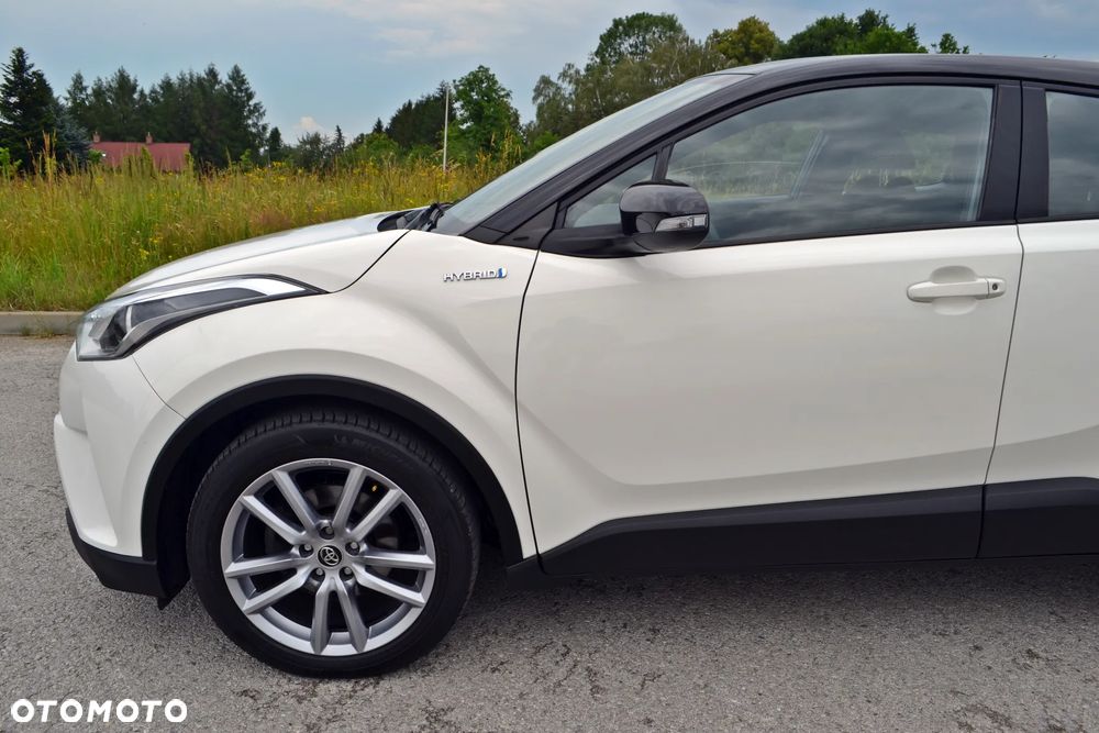 Toyota C-HR - 10