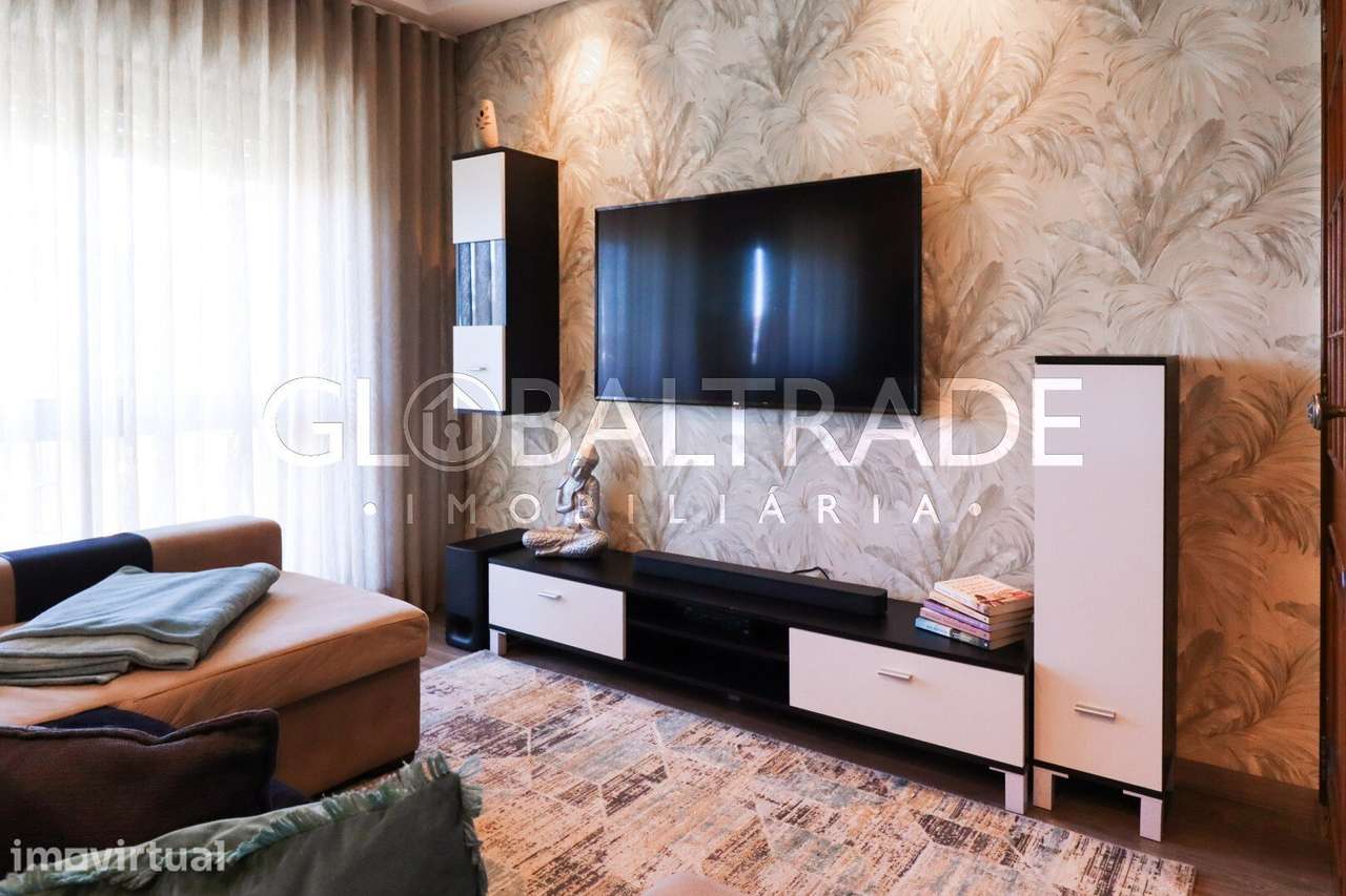 Apartamento T3+1 Renovado & Equipado em Águas Santas - Grande imagem: 3/60
