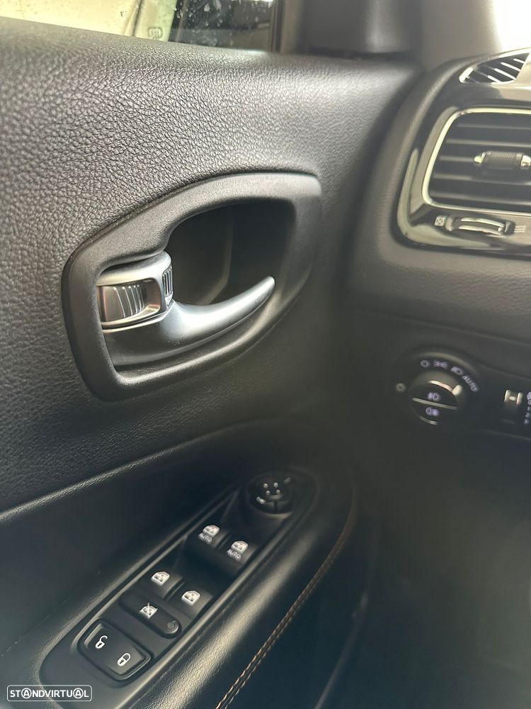 Jeep Compass 1.6 M-Jet Limited - 5