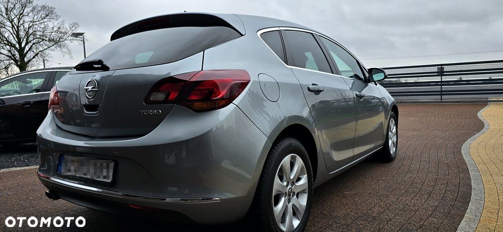 Opel Astra 1.4 T Cosmo - 10