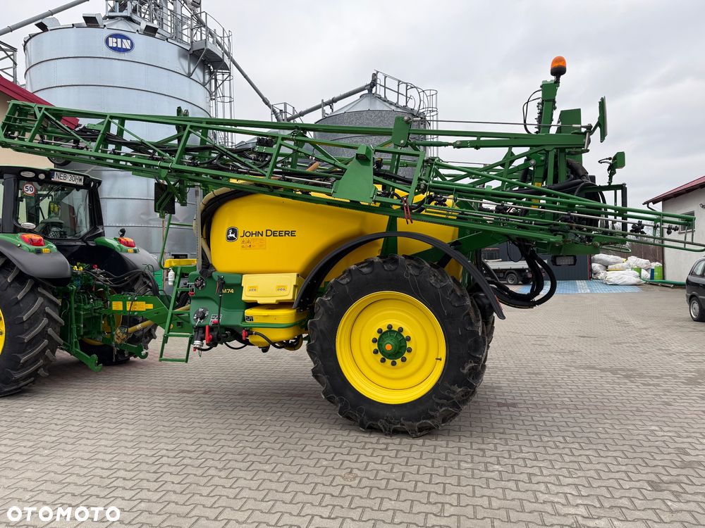 John Deere M740i - 4