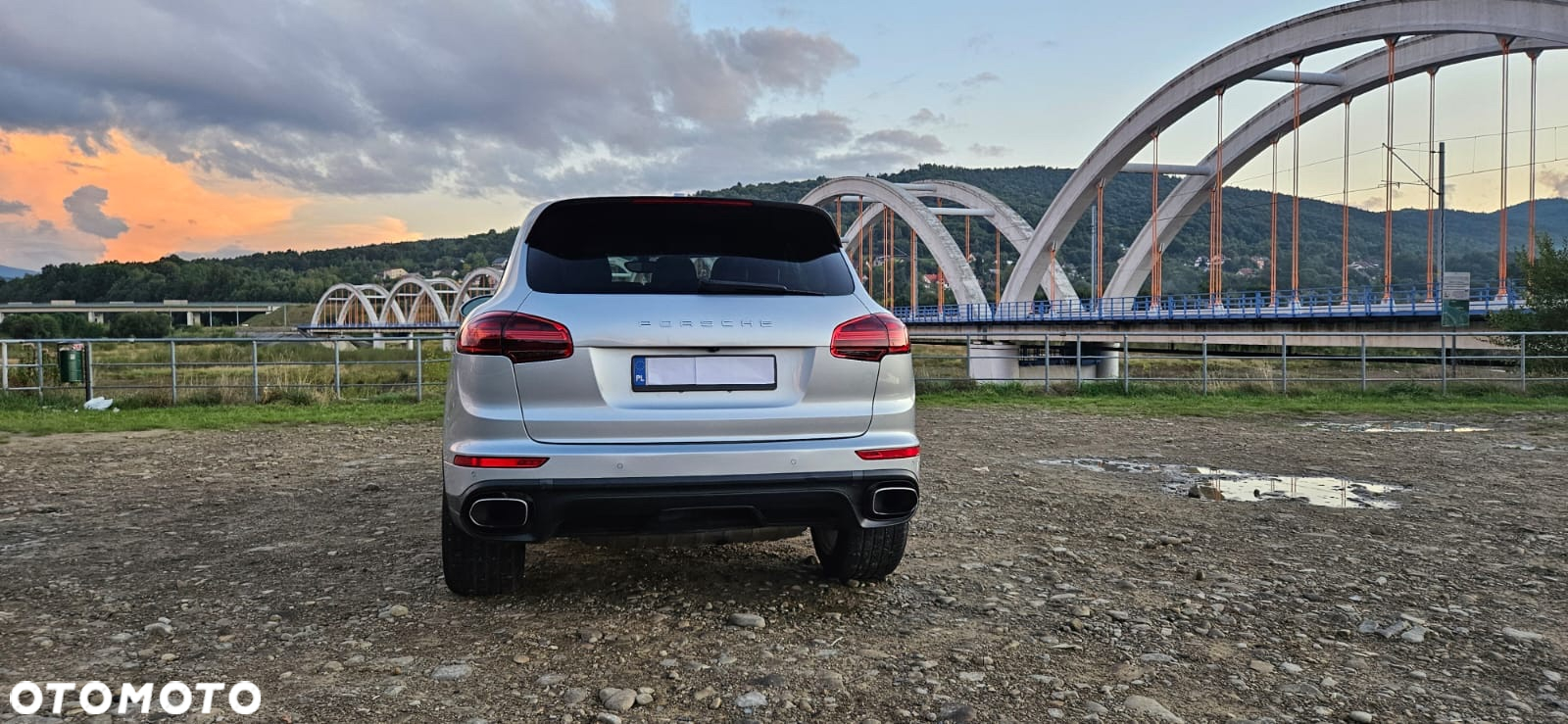 Porsche Cayenne - 3