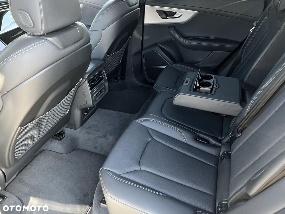 Audi Q8 - 23