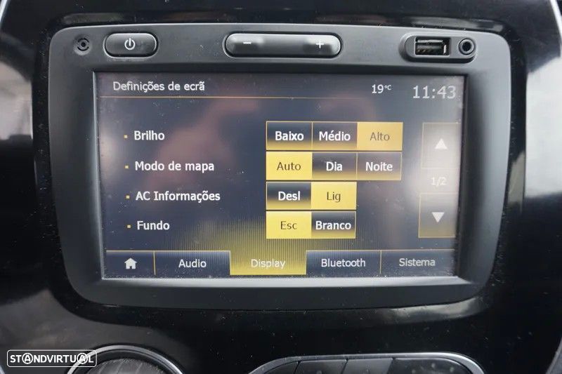 Renault Captur 1.2 TCe Exclusive - 23