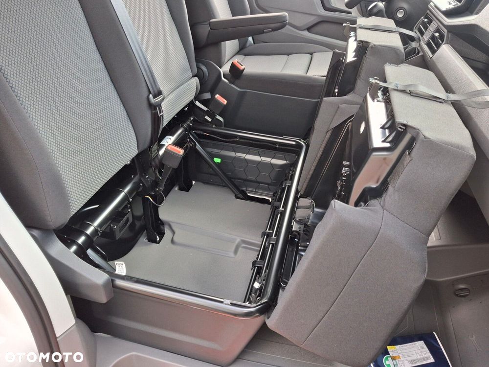 Volkswagen Crafter - 28