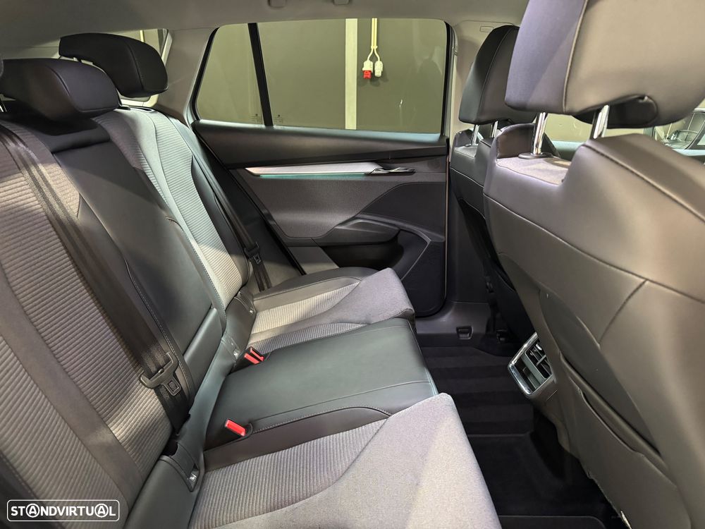 Skoda Enyaq iV 60 Sportline - 23