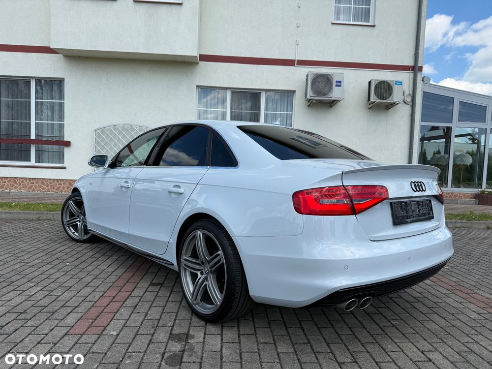 Audi A4 Avant 2.0 TDI DPF clean diesel S line Sportpaket - 3