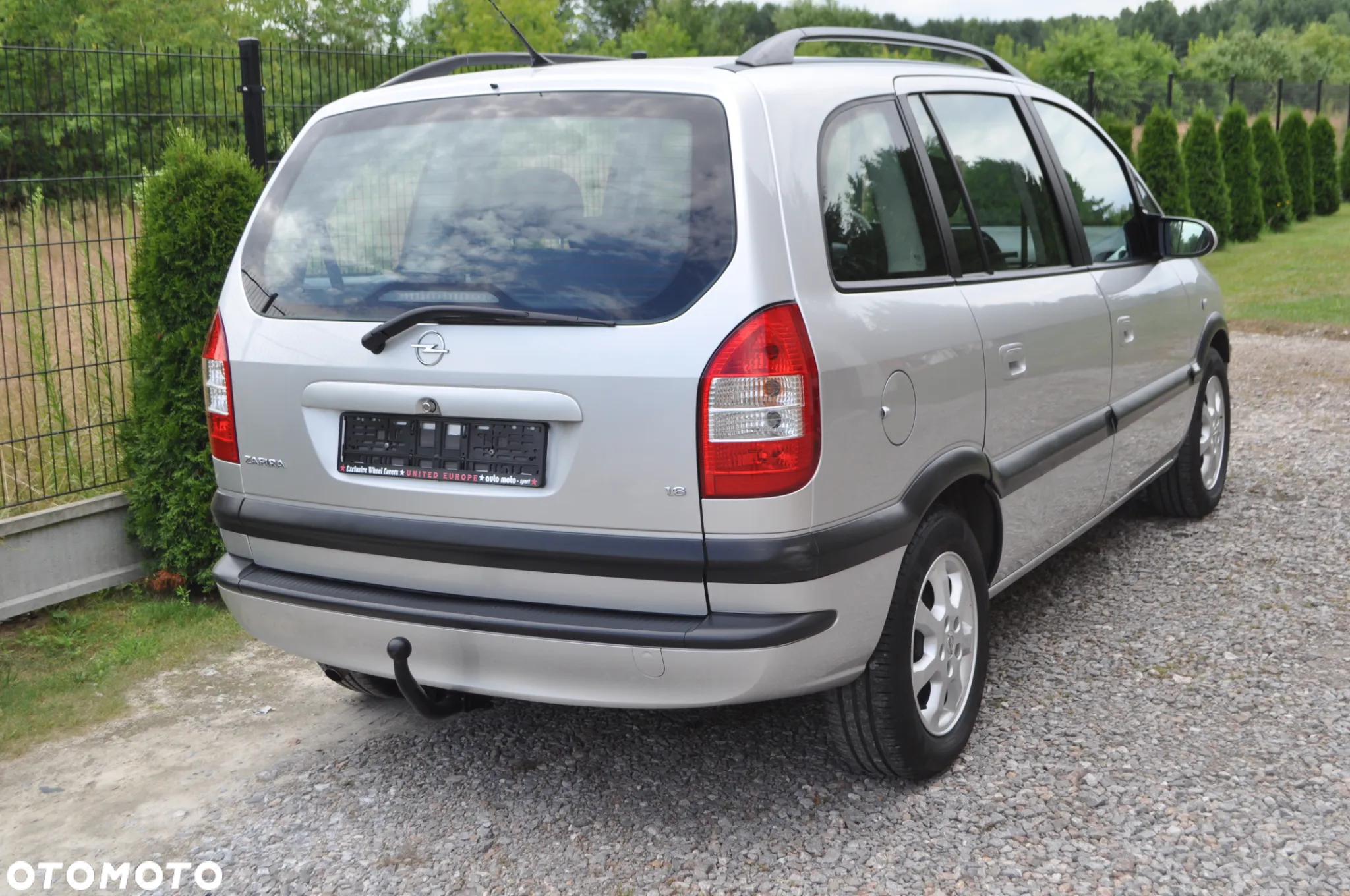 Opel Zafira 1.6 Njoy - 10