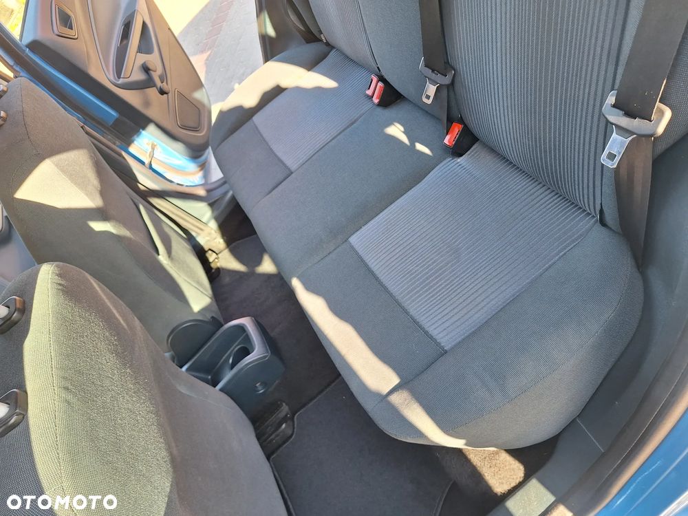 Ford Fiesta 1.25 Titanium - 27