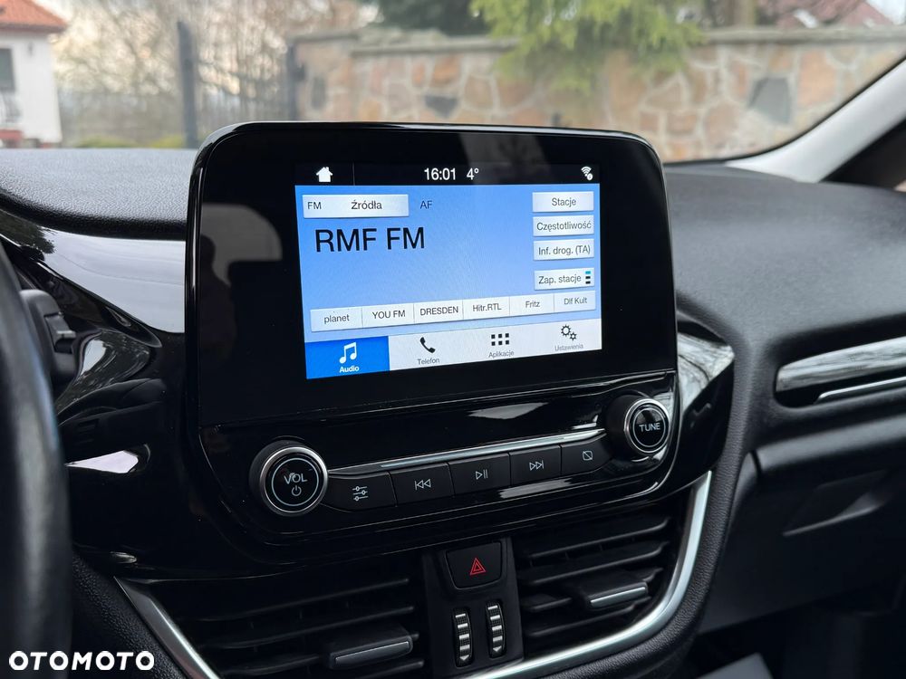 Ford Fiesta 1.0 EcoBoost S&S COOL&CONNECT - 34