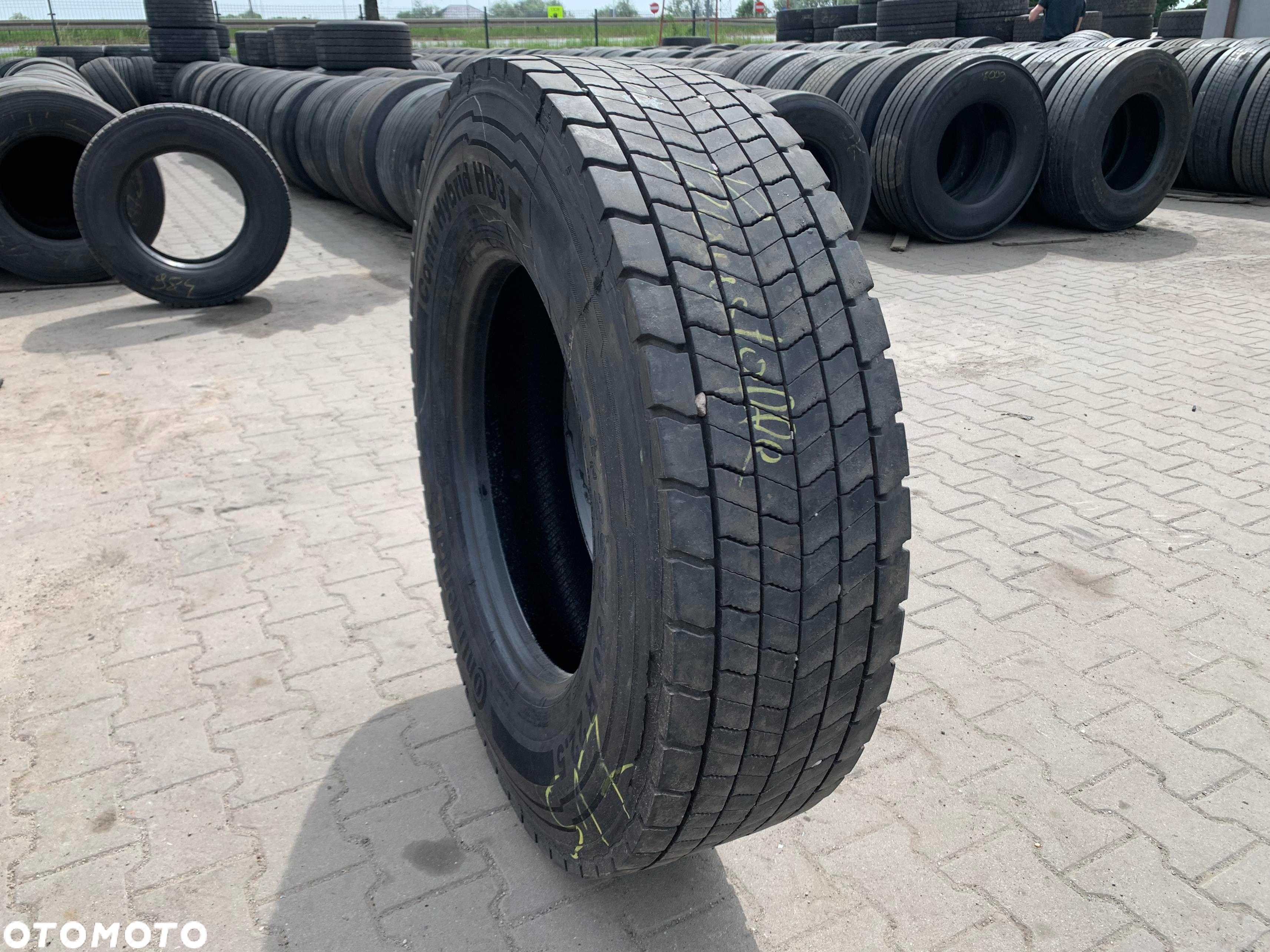 295/80R22.5 OPONA Continental Conti Hybrid HD3 Napęd 10-14mm HD - 1