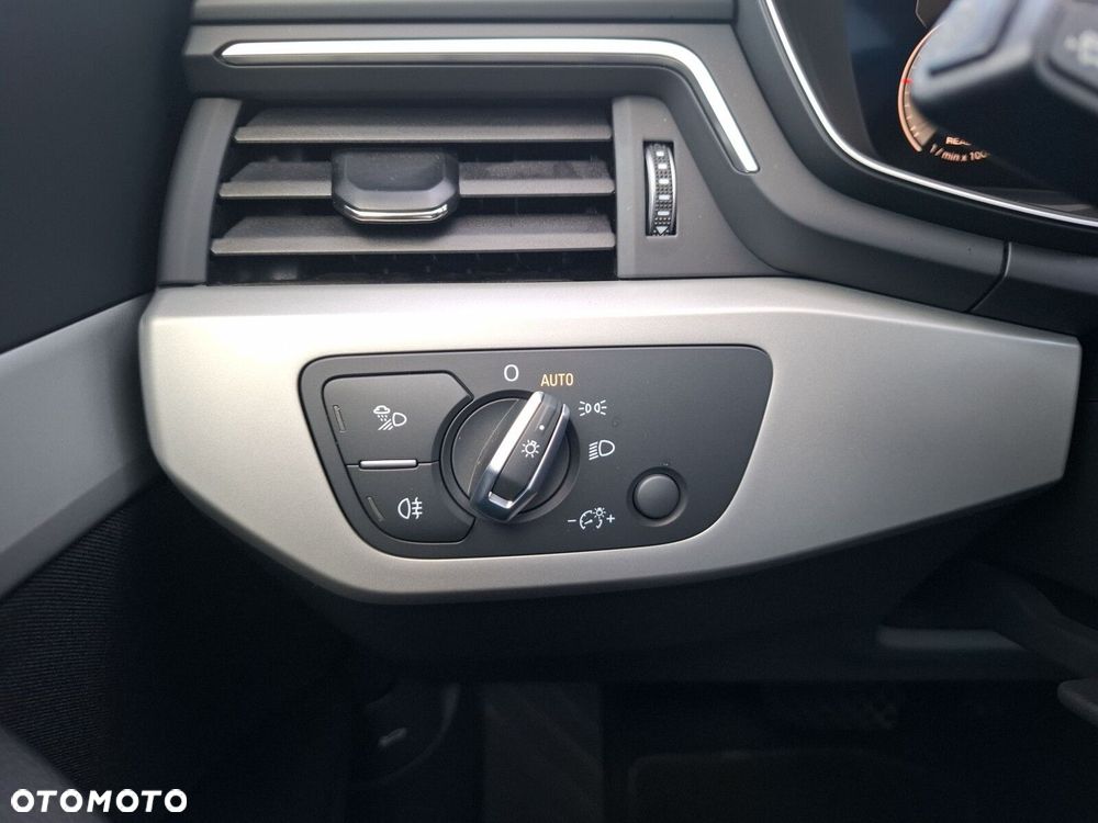 Audi A4 Allroad - 34