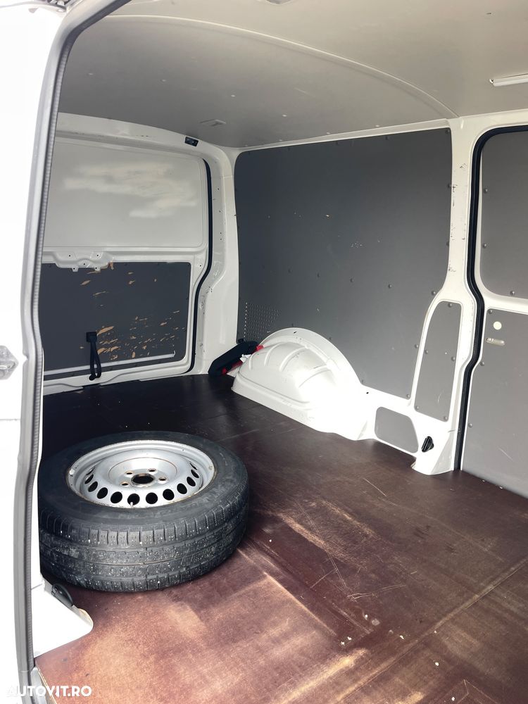 Volkswagen Transporter 2.0TDI  LUNG  2CULISANTE - 23