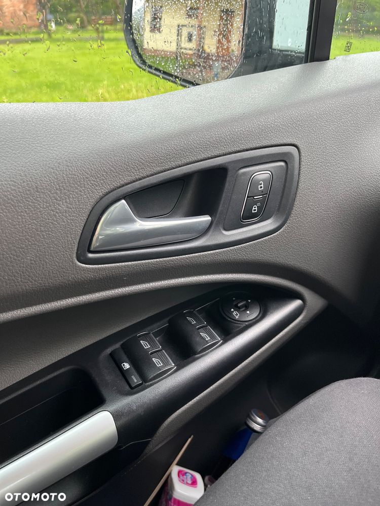Ford Tourneo Connect 1.5 EcoBlue Titanium - 24
