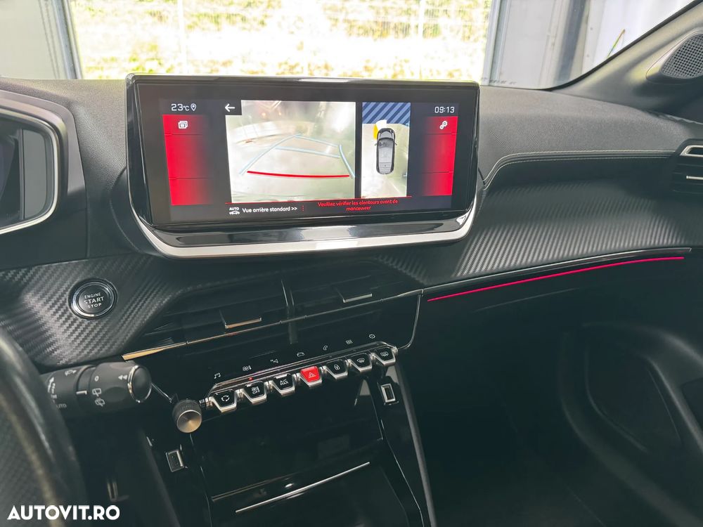 Peugeot 208 PureTech 130 EAT8 GT - 28