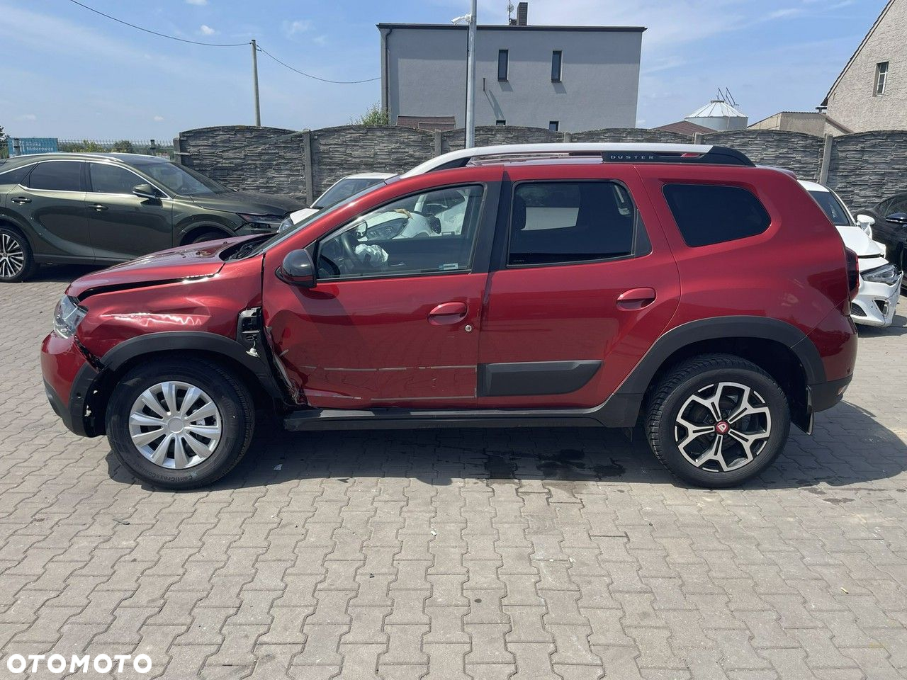 Dacia Duster 1.6 SCe Essential - 4