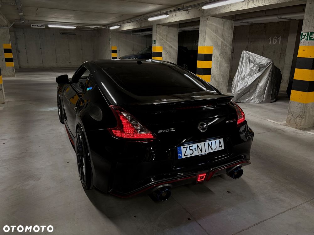 Nissan 370 Z - 14