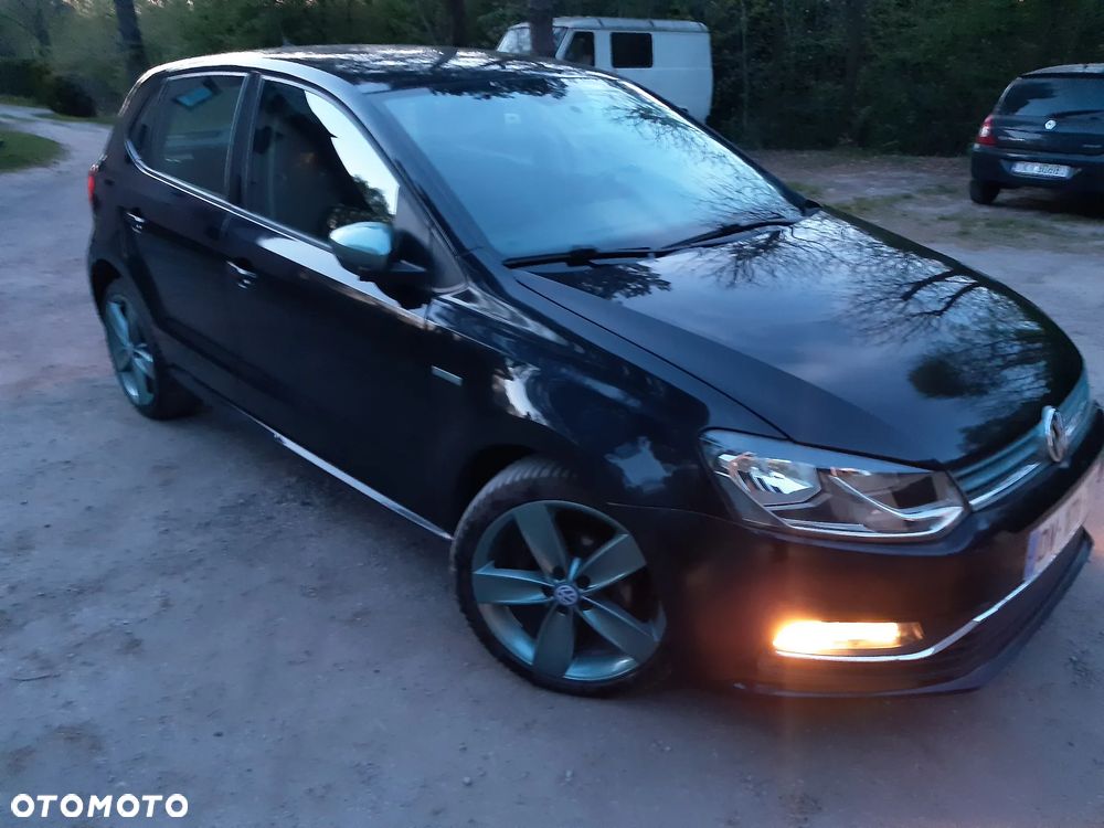 Volkswagen Polo - 2