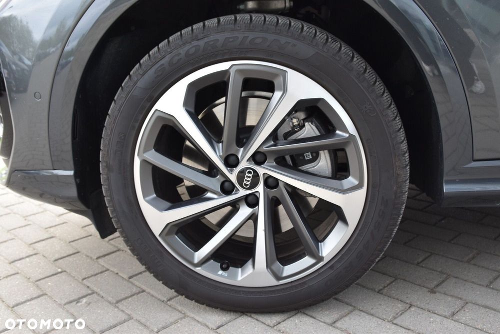 Audi Q5 Sportback - 8
