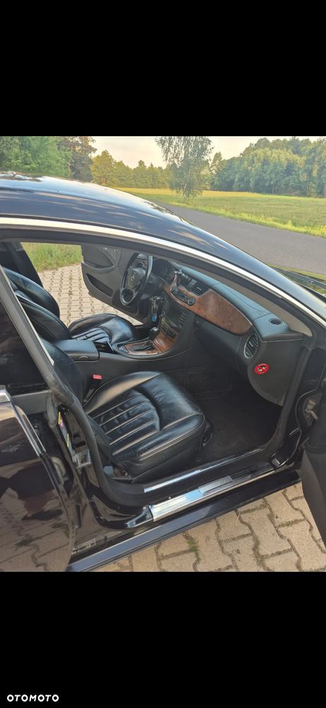 Mercedes-Benz CLS - 10