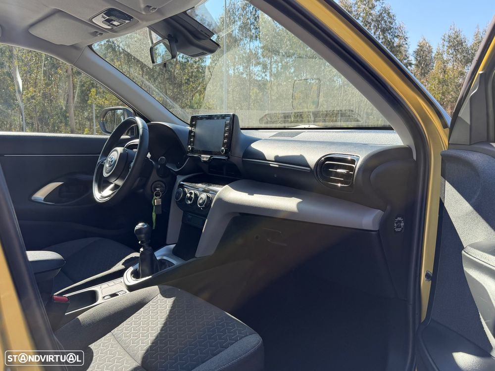 Toyota Yaris Cross 1.5 VVT-i Comfort Plus - 32