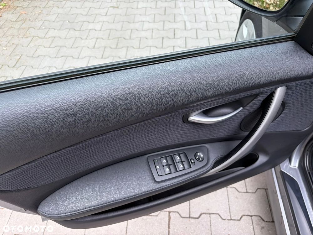 BMW Seria 1 116i - 14