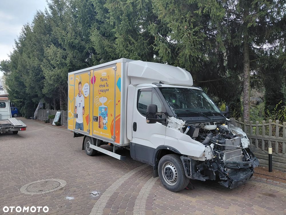 Iveco DAILY 35-140/HI-MATIC/4000 KM !! - 1