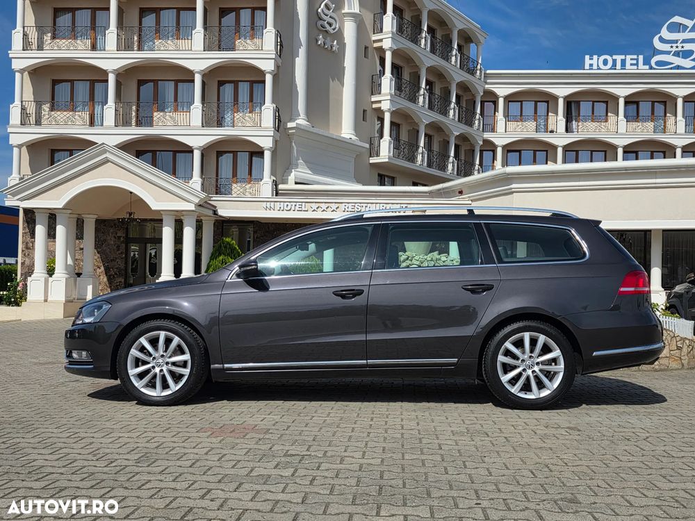 Volkswagen Passat Variant 2.0 TDI Blue TDI DSG Highline - 18