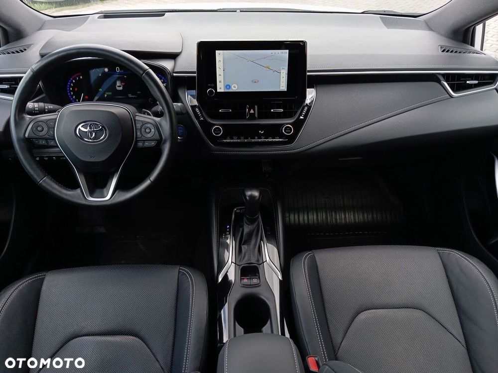 Toyota Corolla 2.0 Hybrid Executive - 6