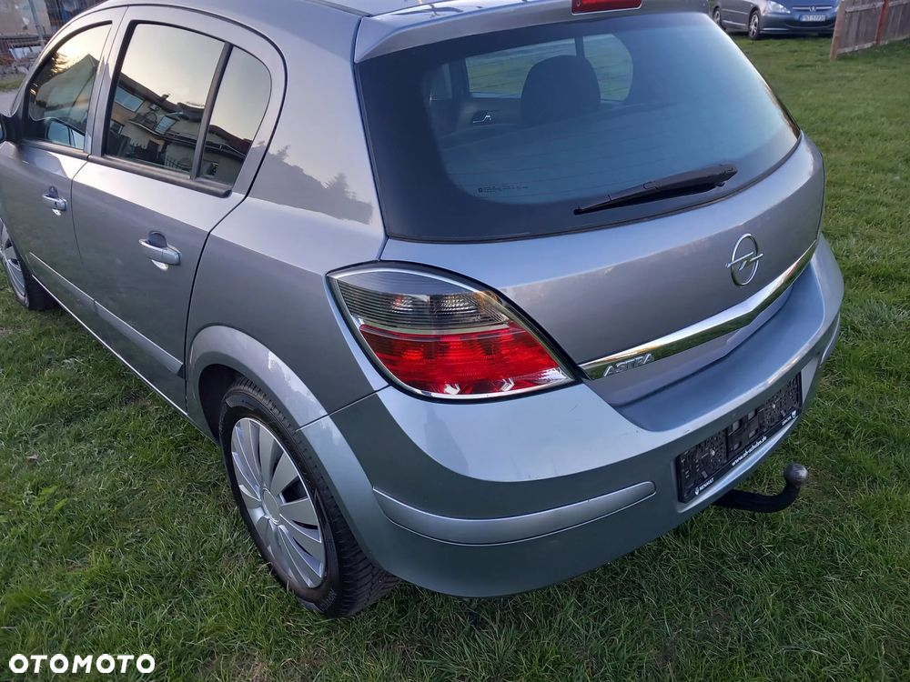 Opel Astra 1.6 Edition Sport - 10