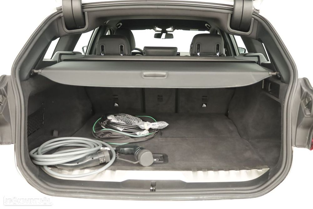 BMW 330 e Pack Desportivo M Auto - 27