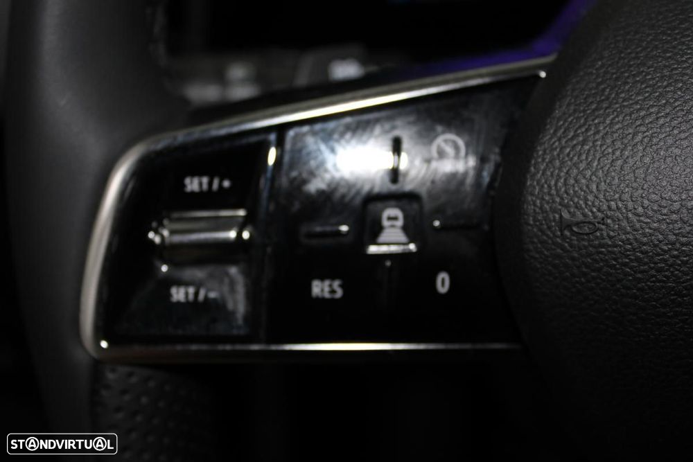 Renault Scénic E-Tech 220 Long Range Techno - 17