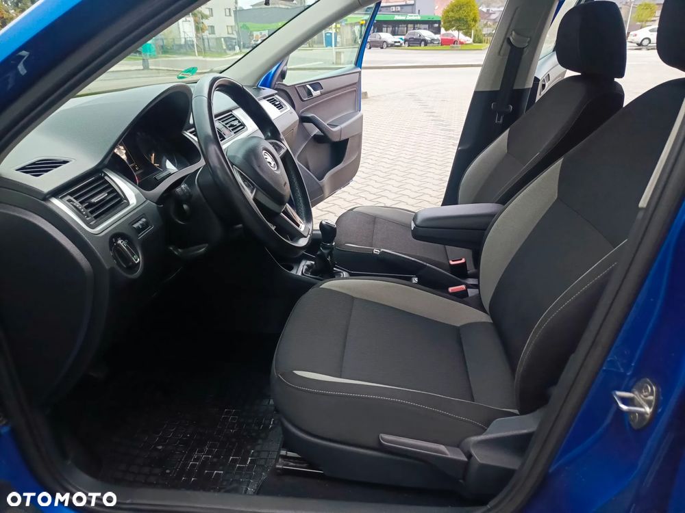 Skoda RAPID 1.4 TDI Clever - 19