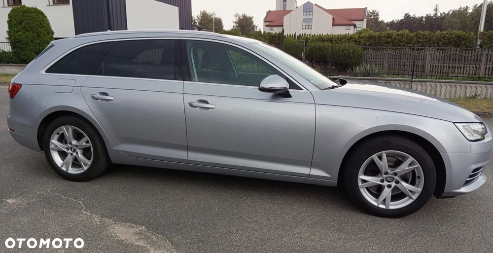 Audi A4 Avant 2.0 TFSI ultra S tronic sport - 16
