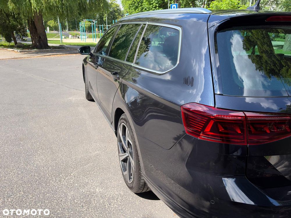 Volkswagen Passat 2.0 TDI EVO Business DSG - 9