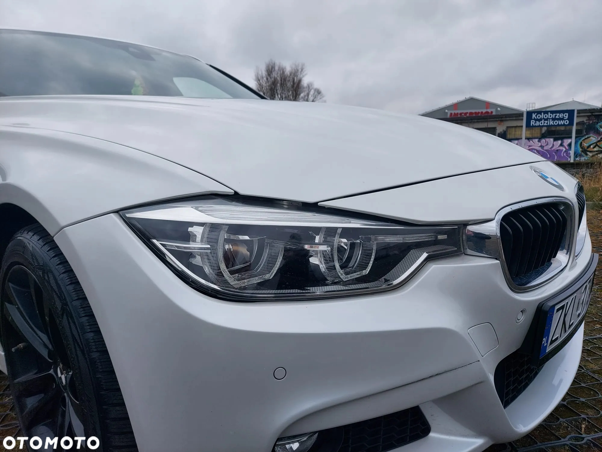 BMW Seria 3 320d Touring M Sport - 9