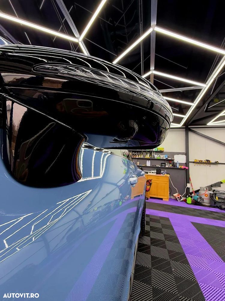 Mercedes-Benz AMG GT 4-door Coupe - 15