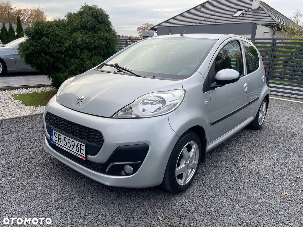 Peugeot 107 1.0 Trendy - 2