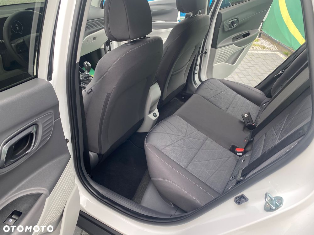 Hyundai Bayon 1.0 T-GDI Connect & Go - 7