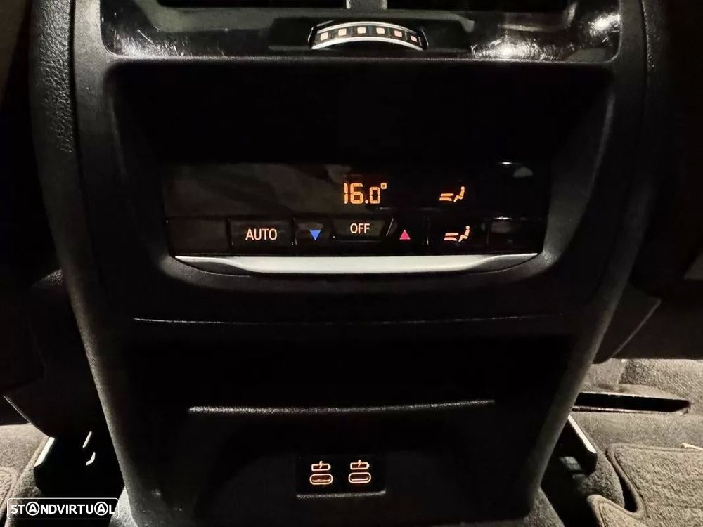 BMW X4 - 26
