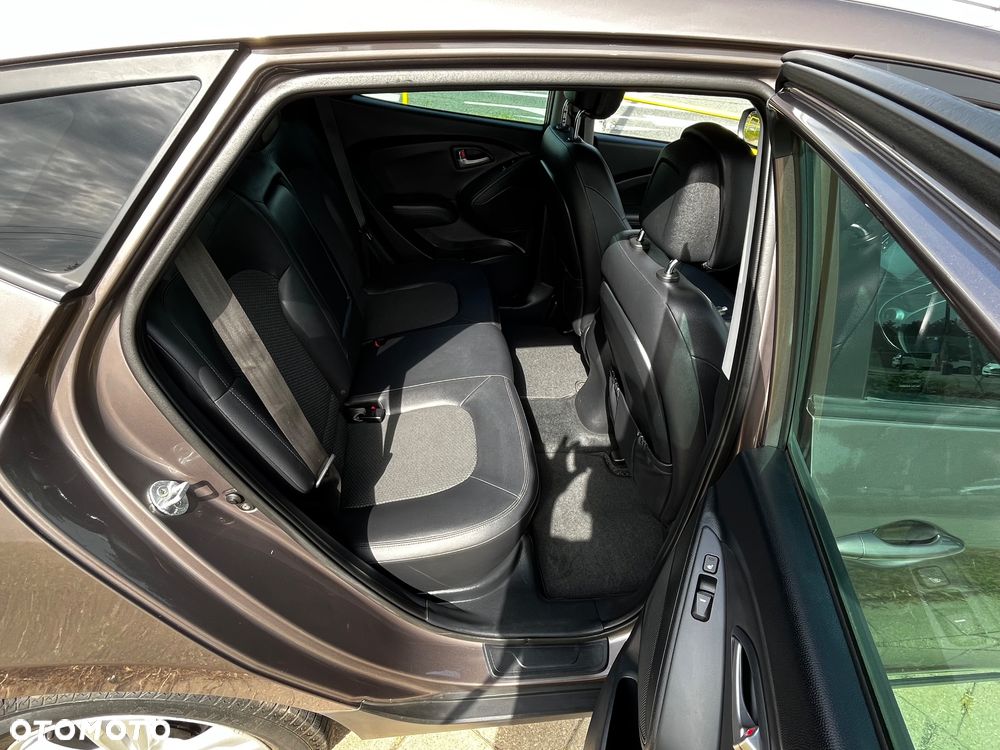 Hyundai ix35 1.7 CRDi 2WD UEFA EURO 2012 Edition - 20