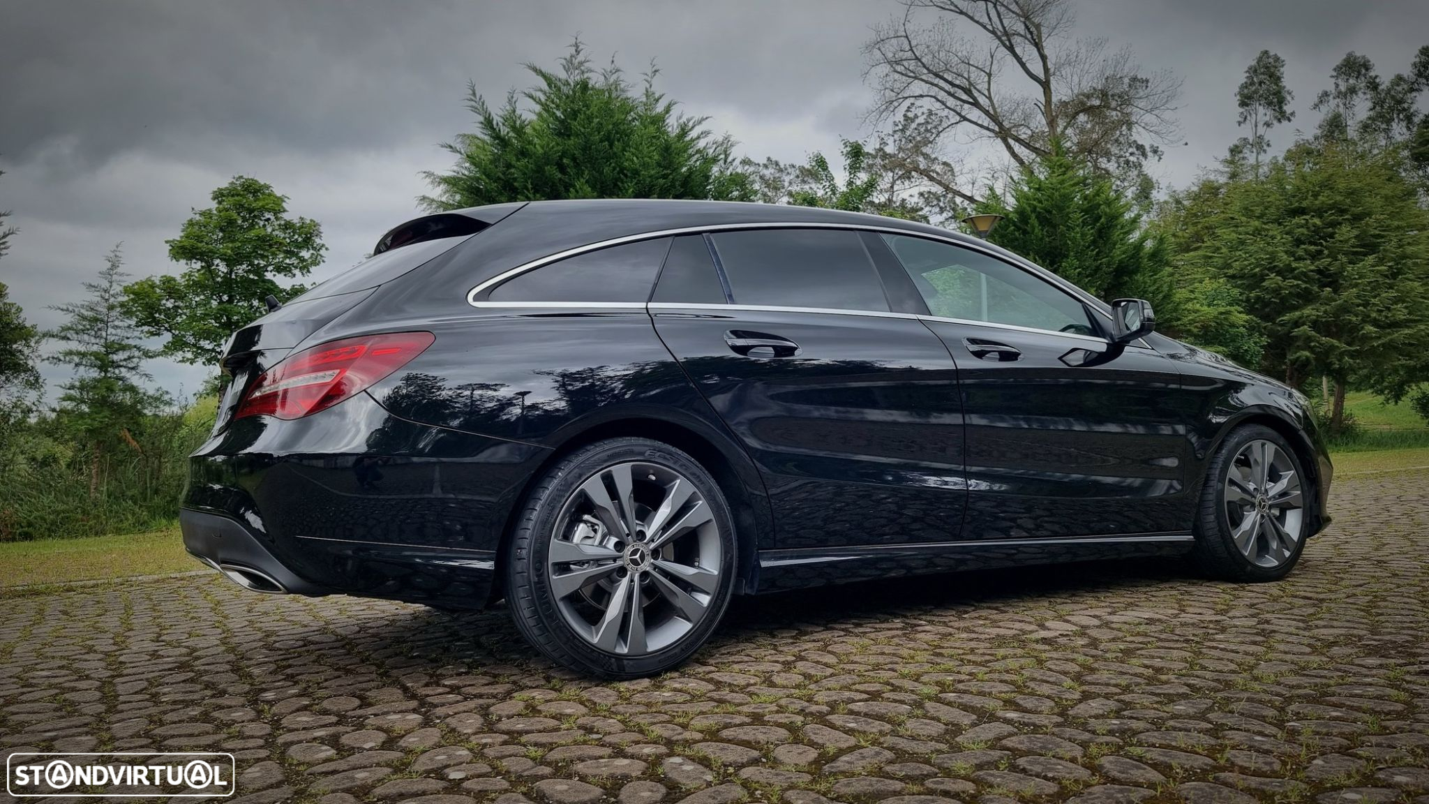 Mercedes-Benz CLA 200 d Shooting Brake Urban Aut. - 16