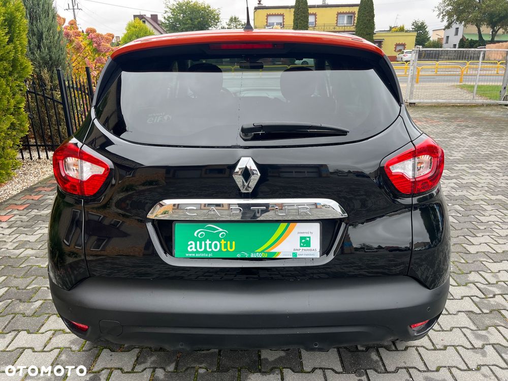 Renault Captur 1.2 TCe Helly Hansen EDC - 11