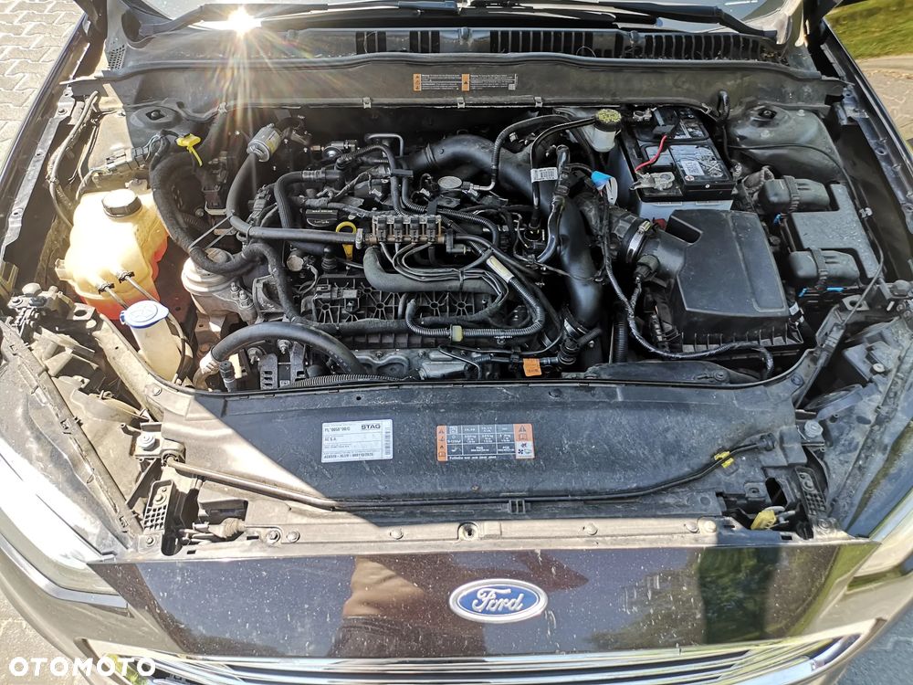 Ford Fusion - 29