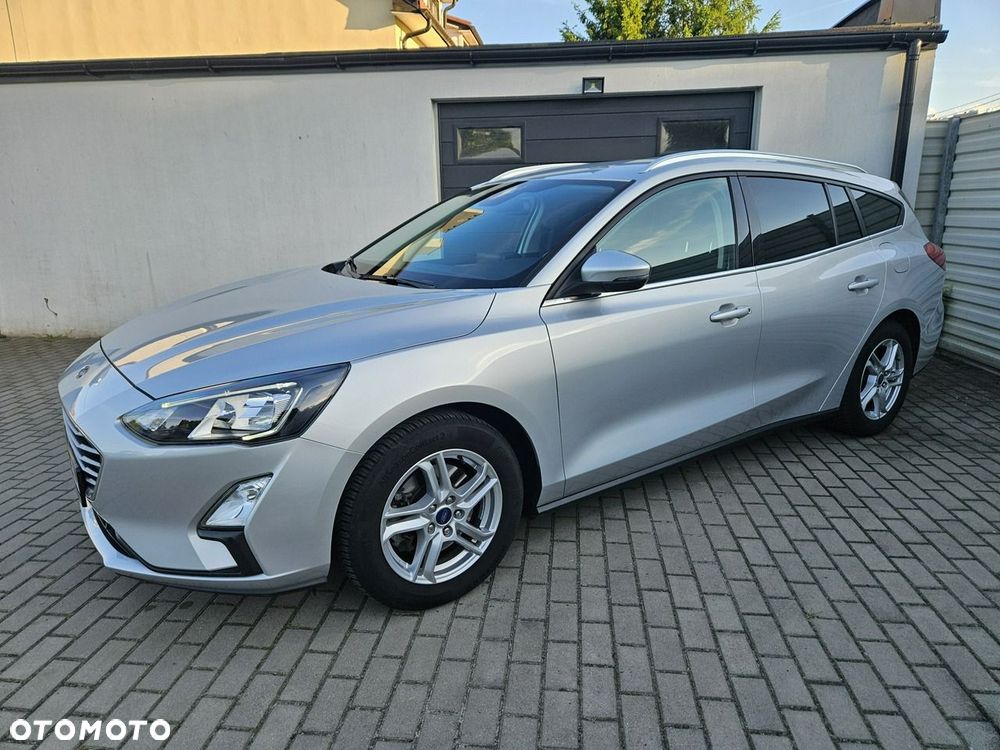 Ford Focus 1.0 EcoBoost Titanium ASS - 11