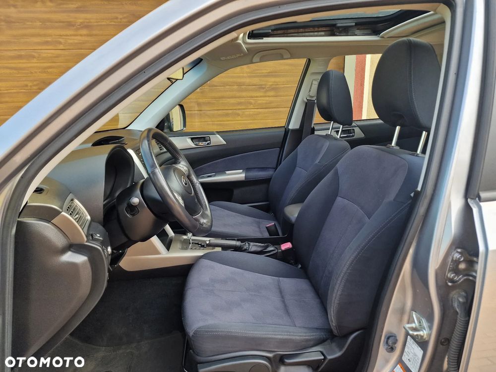 Subaru Forester 2.5 X Premium - 5