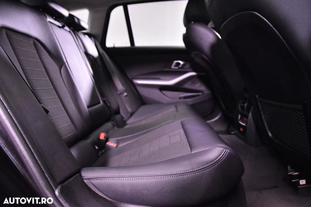 BMW Seria 3 320d xDrive Aut. - 13