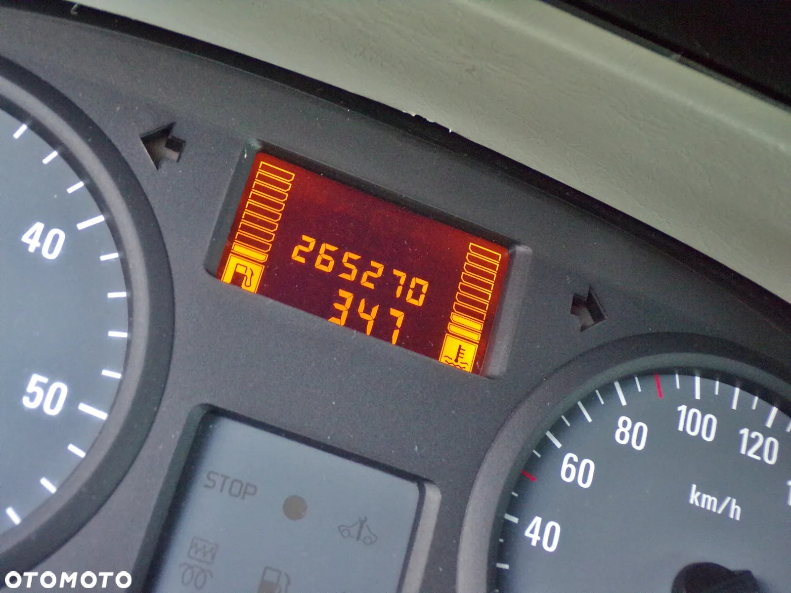 Opel VIVARO LONG - 18