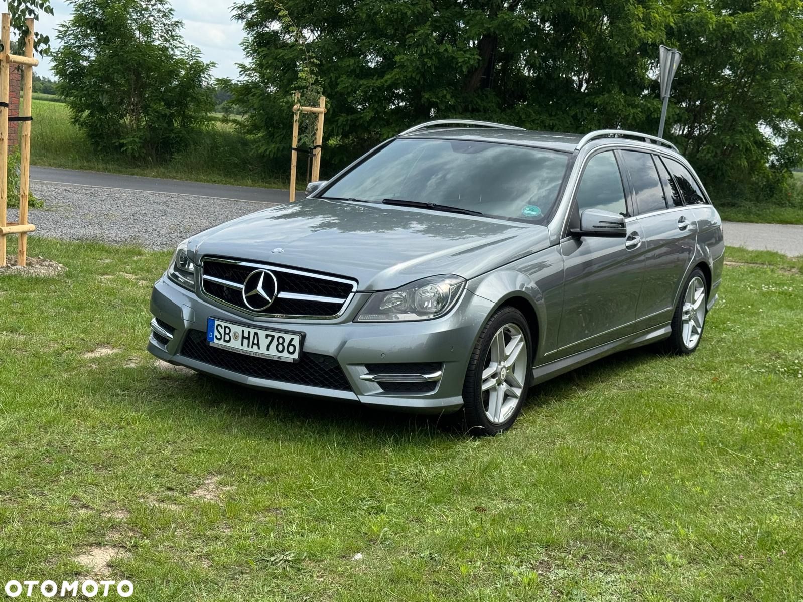 Mercedes-Benz Klasa C 180 CGI BlueEff Avantgarde - 1