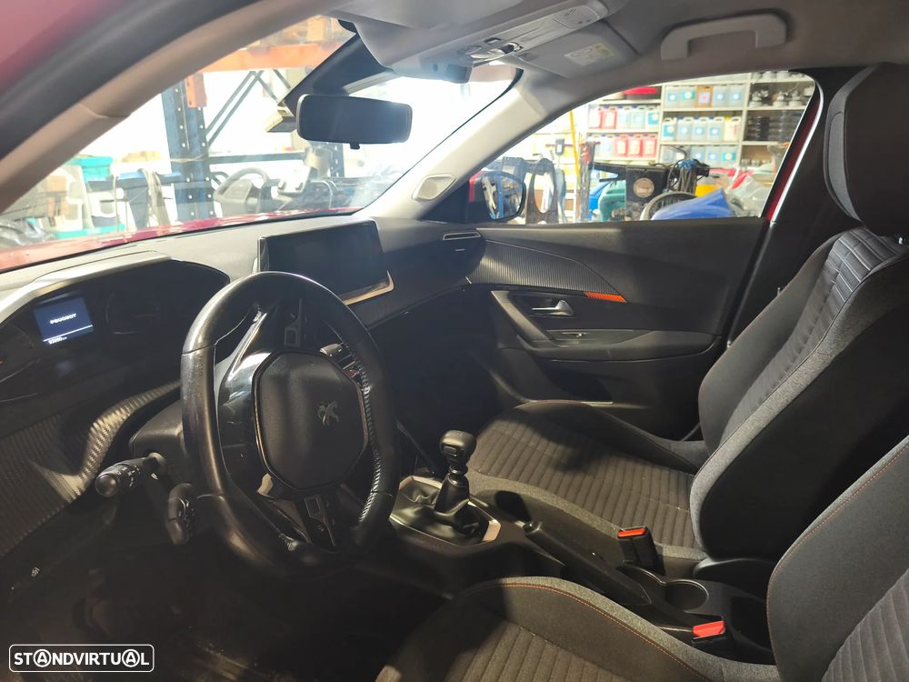 Peugeot 2008 1.2 PureTech Active - 7